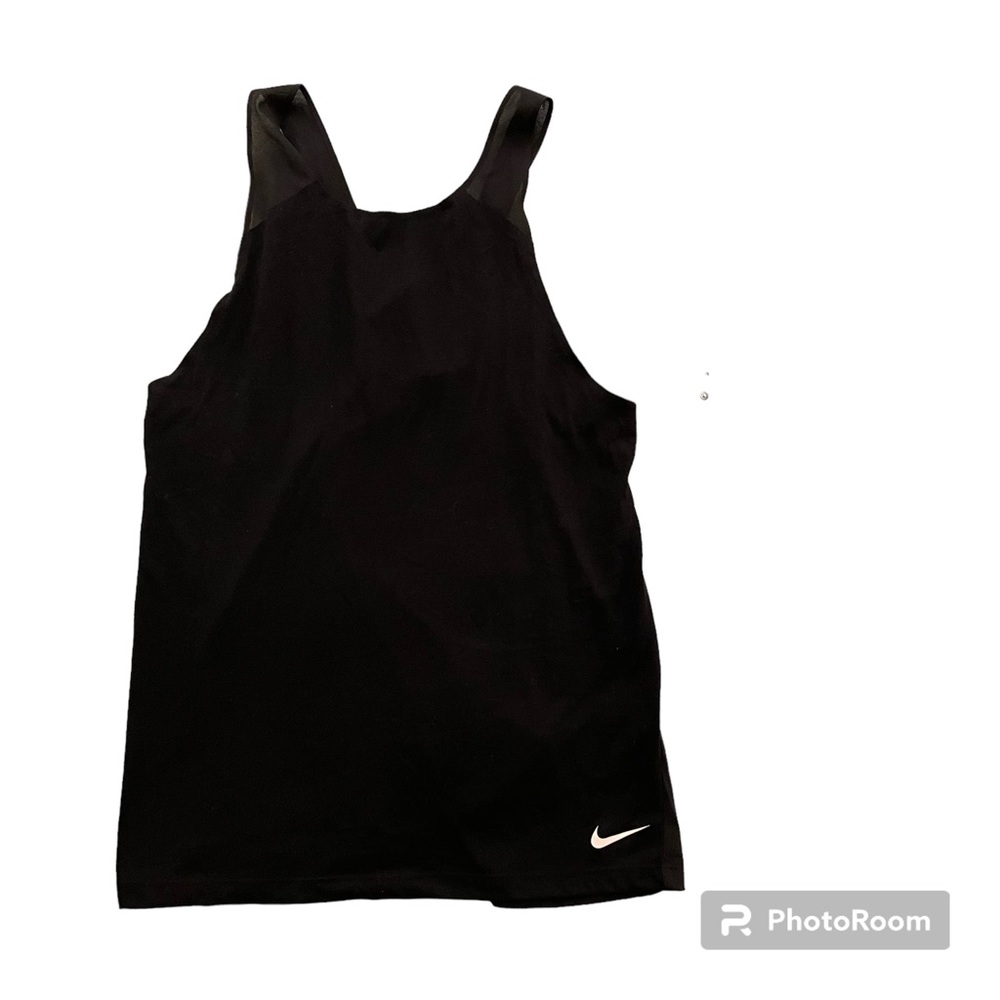 Nike Tank Top Black New With Tags Breathe Fabric Workouts Yoga Athletic